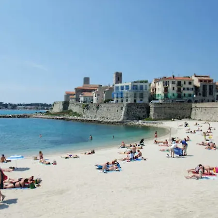 2 Pieces Vieil Апартаменты