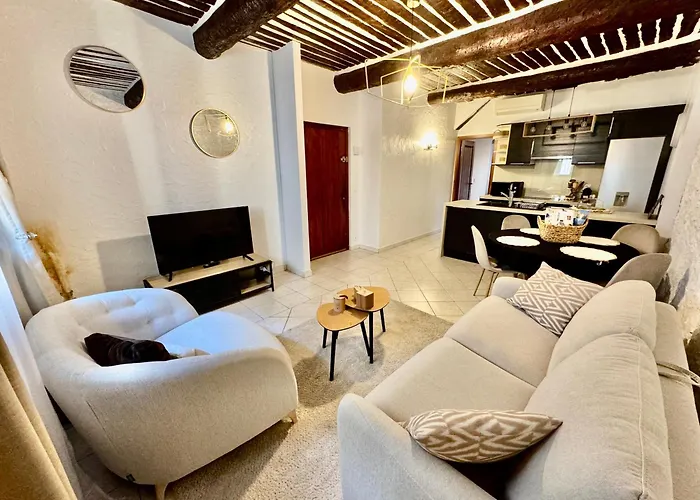 2 Pieces Vieil Apartamento